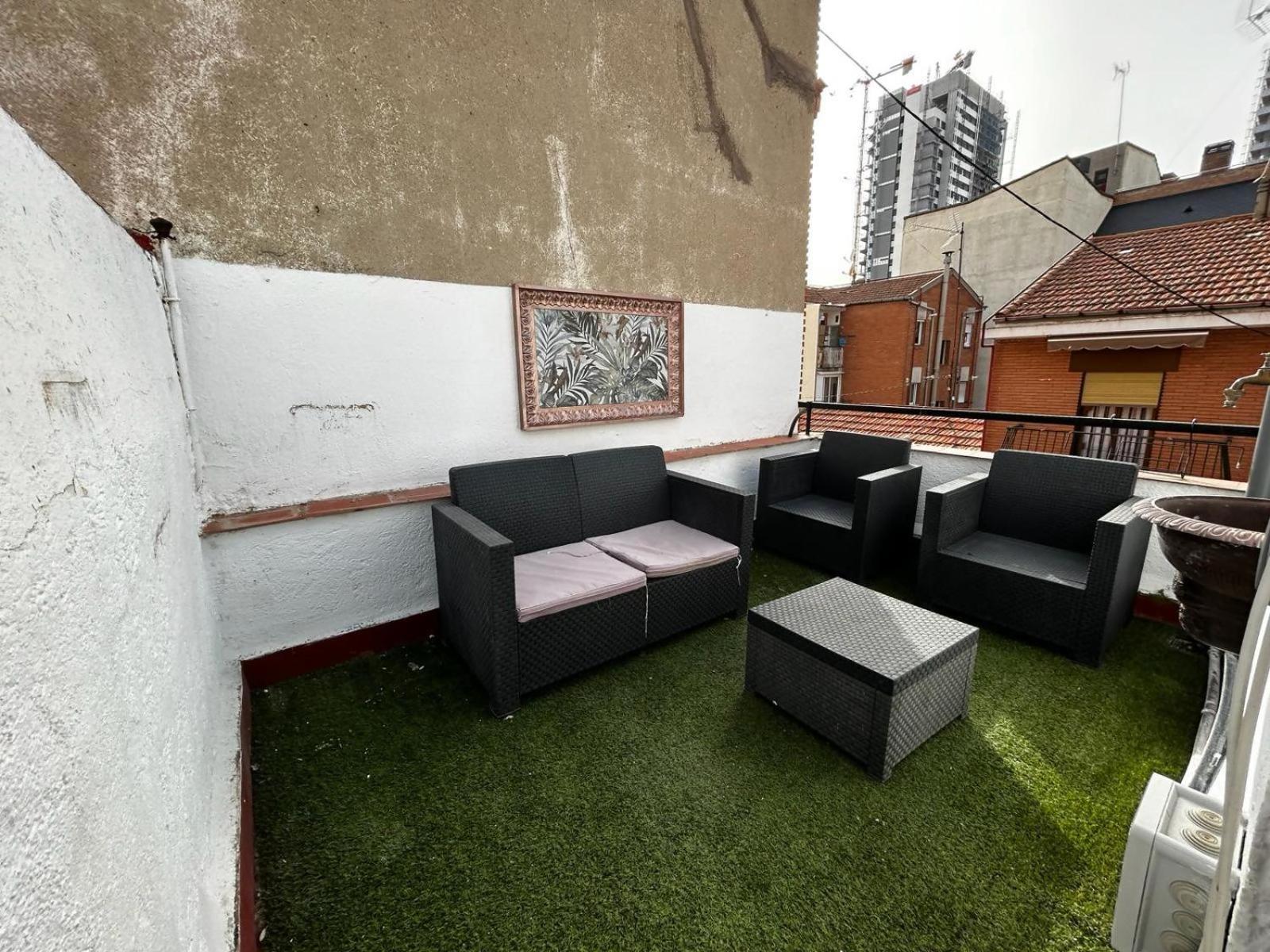 Apartamento Con Terraza Centrico Moderno Nuevo Daire Madrid Dış mekan fotoğraf